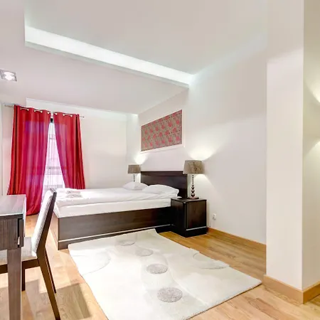 Hotel Dom & House - Szafarnia