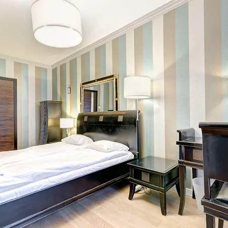 Dom & House - Szafarnia Hotel Gdansk