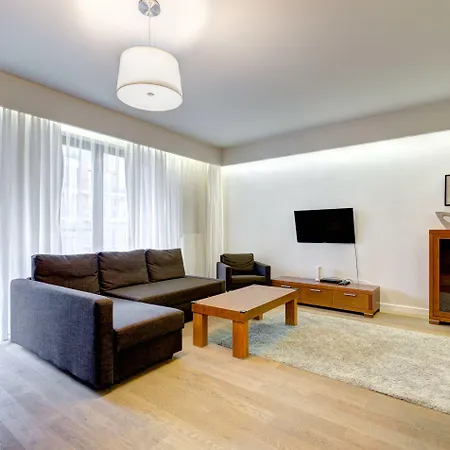 Dom & House - Szafarnia מלון 3*