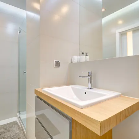 Dom & House - Szafarnia מלון גדנסק