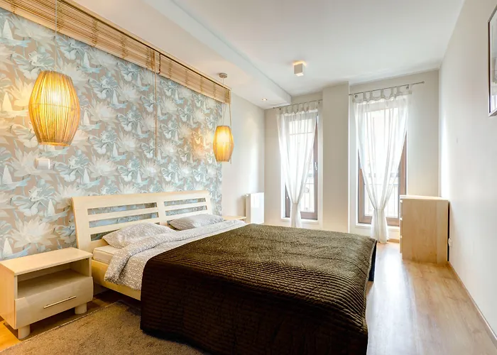 Dom & House - Szafarnia 3*