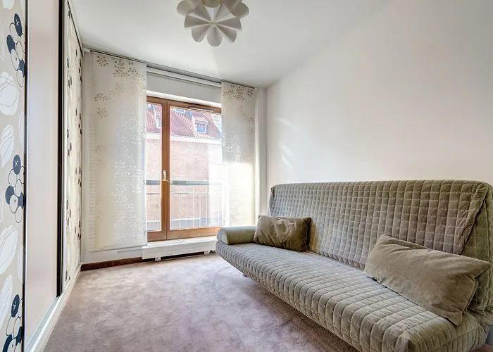 Dom & House - Szafarnia