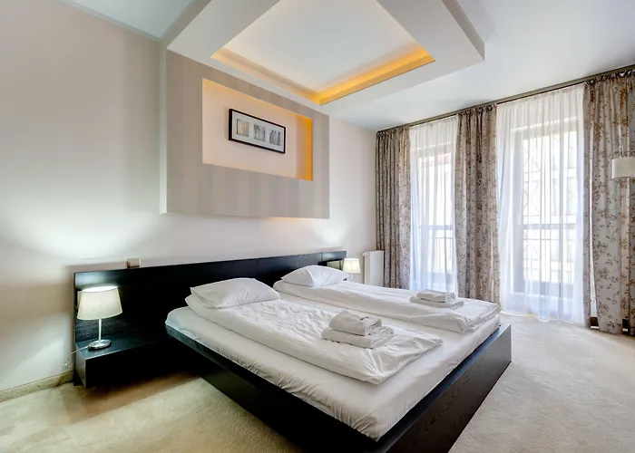 Dom & House - Szafarnia Hotel