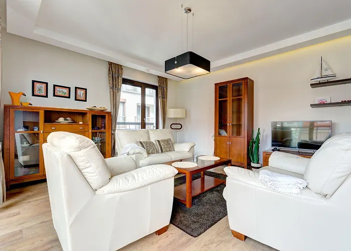 Dom & House - Szafarnia Hotel 3*