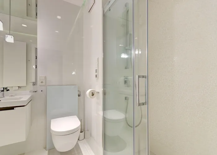 Dom & House - Szafarnia