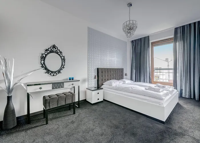 Dom & House - Szafarnia Hotel 3*