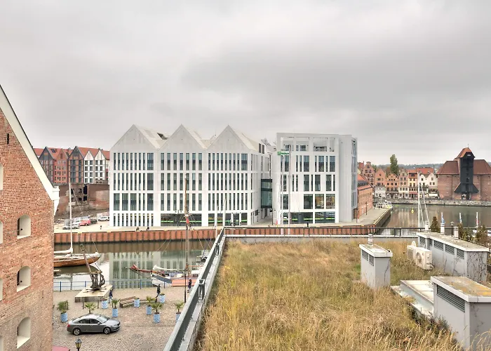 Dom & House - Szafarnia Szálloda