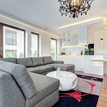 فندق Dom & House - Szafarnia 3*