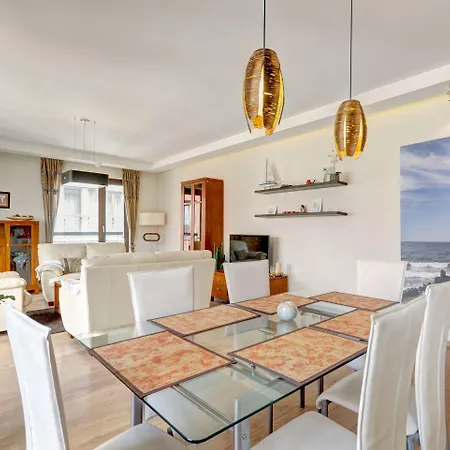 Dom & House - Szafarnia 3*